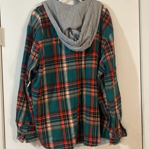 Plus size Shacket - Picture 2 of 7